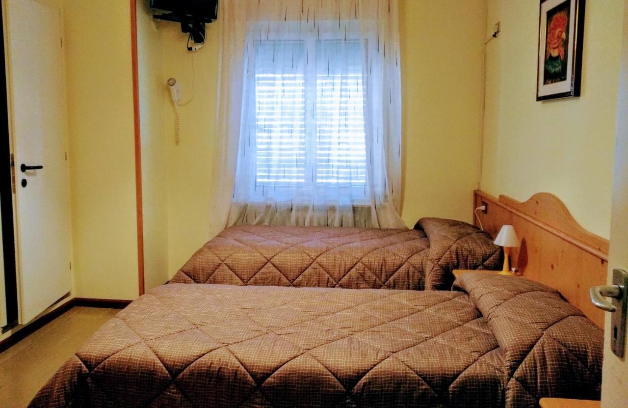 Hotel Zoldana フォルノ・ディ・ゾルド エクステリア 写真
