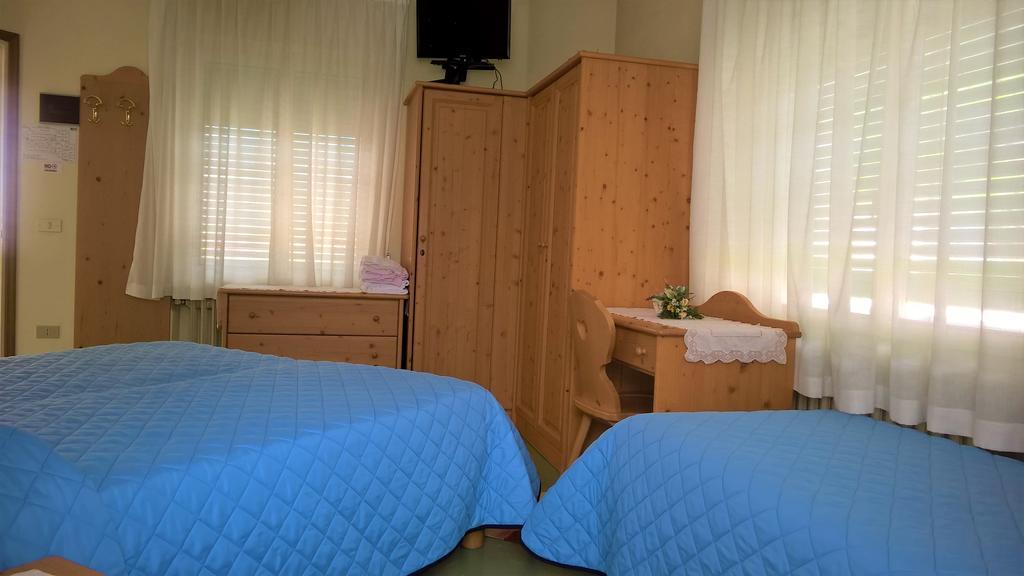 Hotel Zoldana フォルノ・ディ・ゾルド エクステリア 写真